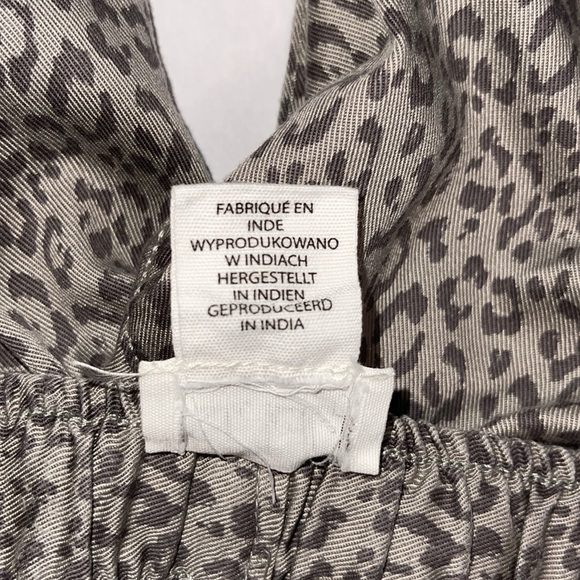 Nicole Miller size small 100% Lyocell animal print joggers - Picture 14 of 15